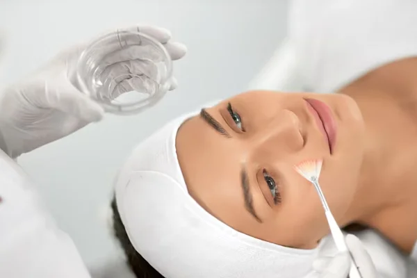 Facial Peels